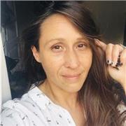 profesor de artes,fotografia, diseño y apoyo emocional